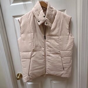ADAY Light Beige Puffer Vest City Summits Vest Packable Puffer Sand cream L